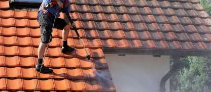 NAVODILA ZA VZDRŽEVANJE STREŠNIH IN FASADNIH PANELOV TER PROFILIRANE PLOČEVINE